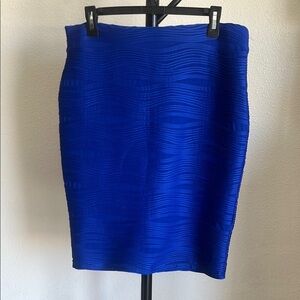Chic Blue Ruched Pencil Skirt